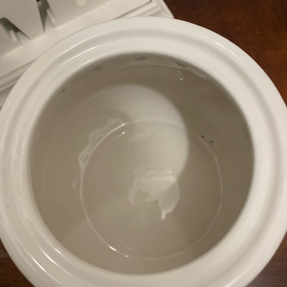 Garlic Storage Jar w/ Removable Lid “NWT” - Picture 3 of 9